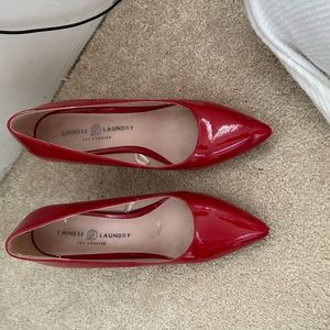 Red heel used